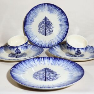 Indigo Leaf Burst Handcrafted 8-Piece Ceramic Dinner Set | Includes 4 Full Dinner Plates & 4 Vegetable Bowls (Katoris) | Microwave & Dishwasher Safe | Elegant Blue & White Leaf Ceramic Plates | Made in India